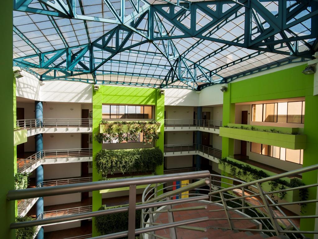 Armenia Hotel Exterior photo