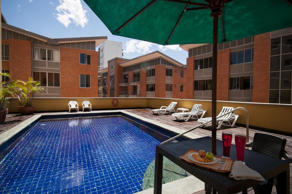Armenia Hotel Exterior photo